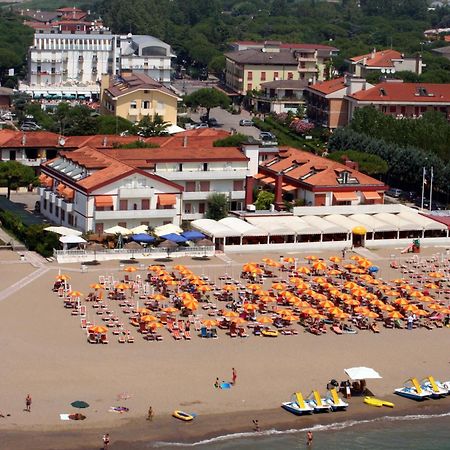 Hotel Righetto Fronte Mare Cavallino-Treporti Buitenkant foto