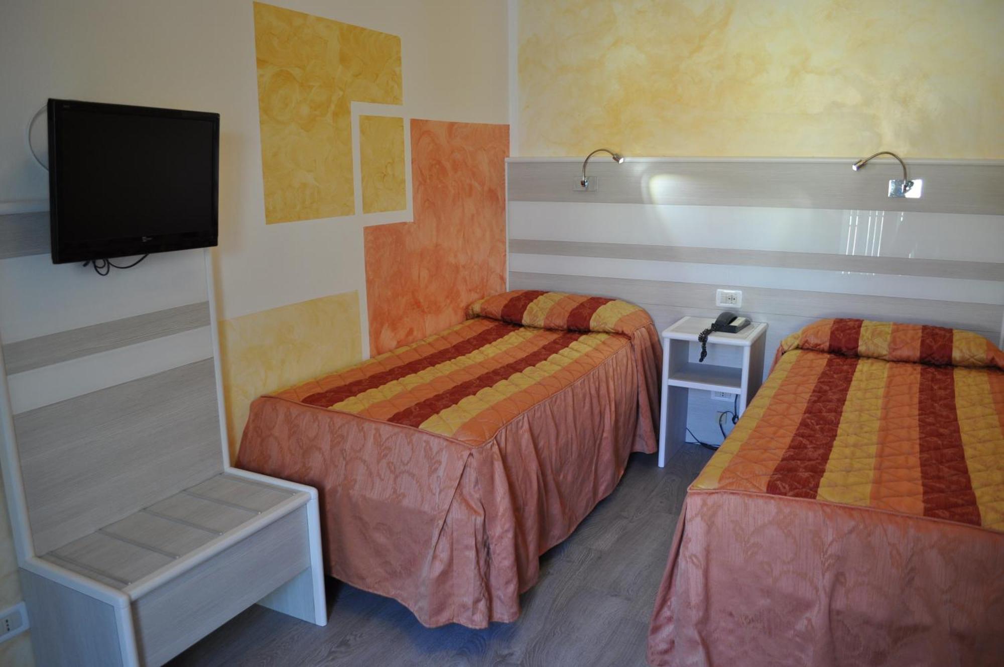 Hotel Righetto Fronte Mare Cavallino-Treporti Buitenkant foto